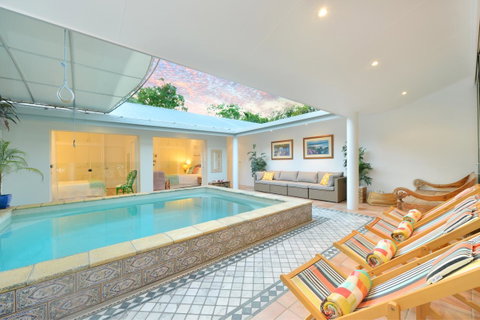 [ ANDY'S BEACH HOUSE ] - Kawana Tourism 0