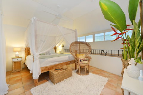 [ ANDY'S BEACH HOUSE ] - Kawana Tourism 1