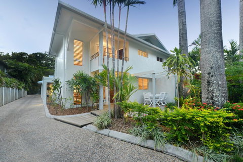 [ ANDY'S BEACH HOUSE ] - Kawana Tourism 11