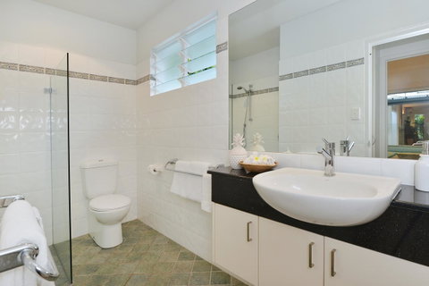 [ ANDY'S BEACH HOUSE ] - Kawana Tourism 29