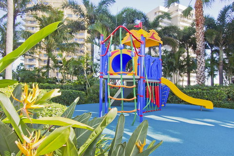 Mantra Towers Of Chevron - Kawana Tourism 8
