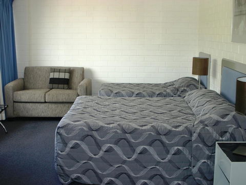 Dalby Manor Motor Inn - Kawana Tourism 35