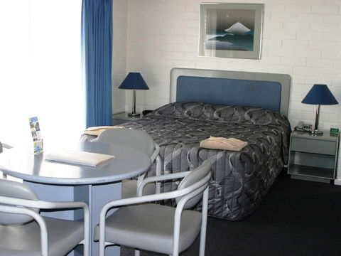 Dalby Manor Motor Inn - Kawana Tourism 21