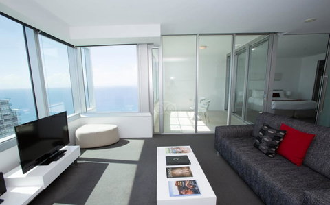 Q1 Resort & Spa - Official - Kawana Tourism 10