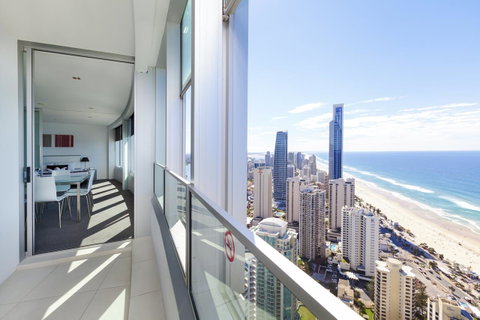 Q1 Resort & Spa - Official - Kawana Tourism 5