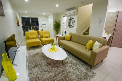 Direct Collective - Breeze On Brightwater - Kawana Tourism 20