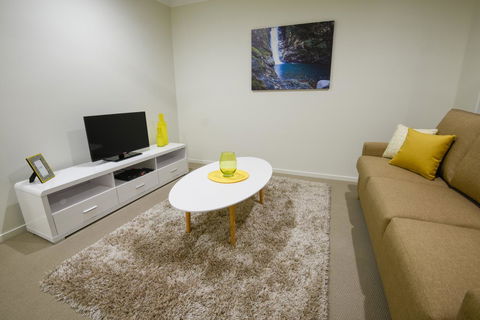Direct Collective - Breeze On Brightwater - Kawana Tourism 8