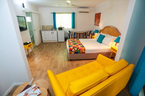 Port Douglas Motel - Kawana Tourism 19