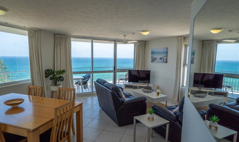 Mandolin Beachfront Resort - Kawana Tourism 26