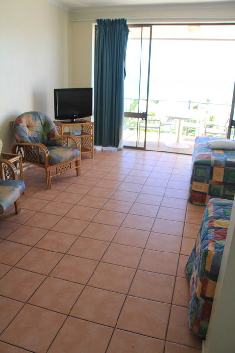 Ocean Views At Whitsunday Terraces Resort - Kawana Tourism 12