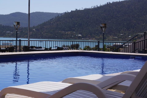 Ocean Views At Whitsunday Terraces Resort - Kawana Tourism 4