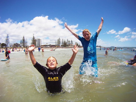 Headland Tropicana Resort - Kawana Tourism 38