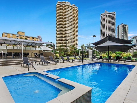 Sunbird Beach Resort Main Beach - Kawana Tourism 0