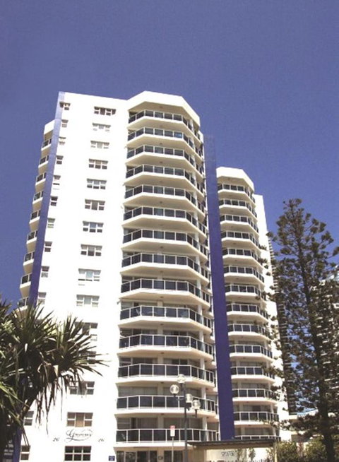 Grosvenor Beachfront Apartments Surfers Paradise - Kawana Tourism 1