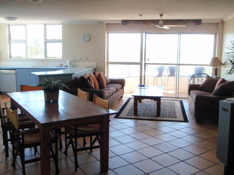 Grosvenor Beachfront Apartments Surfers Paradise - Kawana Tourism 22