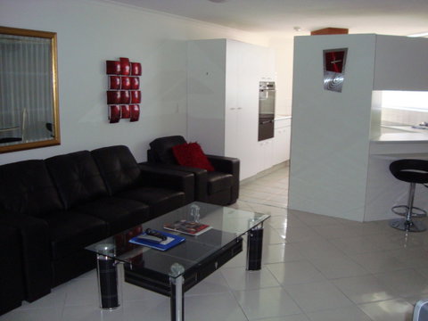 Grosvenor Beachfront Apartments Surfers Paradise - Kawana Tourism 36