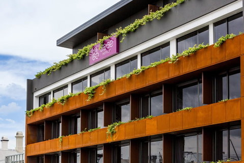 Sage Hotel James Street - Kawana Tourism 20