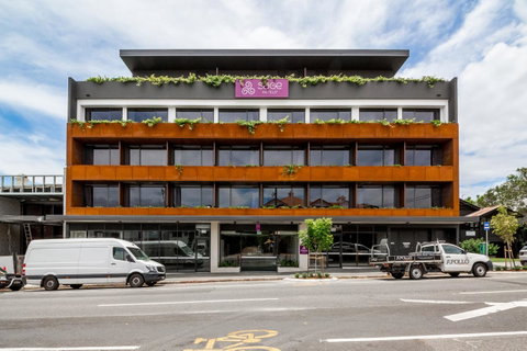 Sage Hotel James Street - Kawana Tourism 21