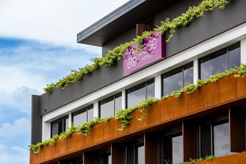 Sage Hotel James Street - Kawana Tourism 0