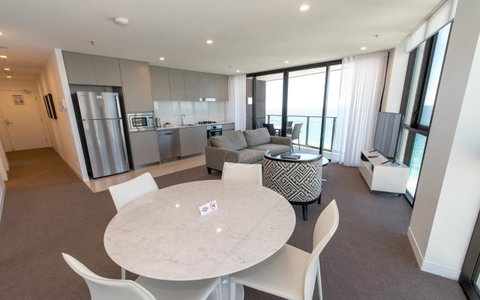 Rhapsody Resort - Official - Kawana Tourism 23