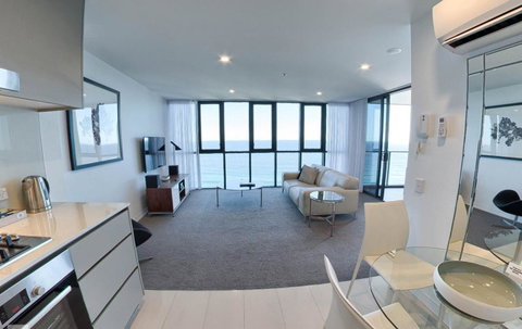 Rhapsody Resort - Official - Kawana Tourism 29