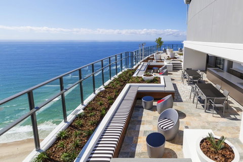 Rhapsody Resort - Official - Kawana Tourism 36