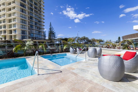 Rhapsody Resort - Official - Kawana Tourism 35