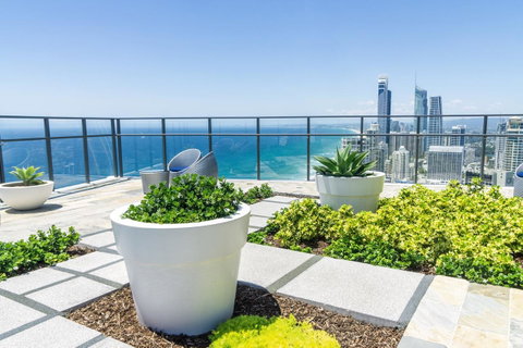 Rhapsody Resort - Official - Kawana Tourism 4