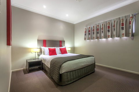 Platinum International - Kawana Tourism 4