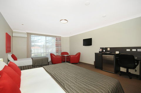 Platinum International - Kawana Tourism 21