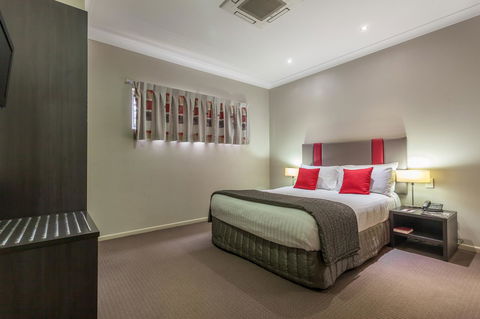 Platinum International - Kawana Tourism 3