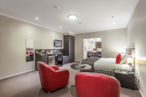Platinum International - Kawana Tourism 32
