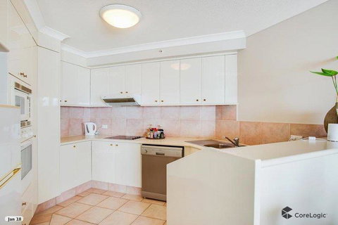 APR Private SUITES MOROC By The Beach - Kawana Tourism 27