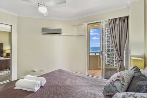 APR Private SUITES MOROC By The Beach - Kawana Tourism 18