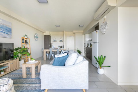 Sunset Retreat Mooloolaba - Kawana Tourism 28