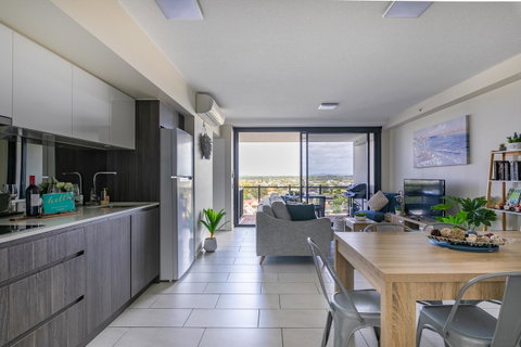 Sunset Retreat Mooloolaba - Kawana Tourism 7
