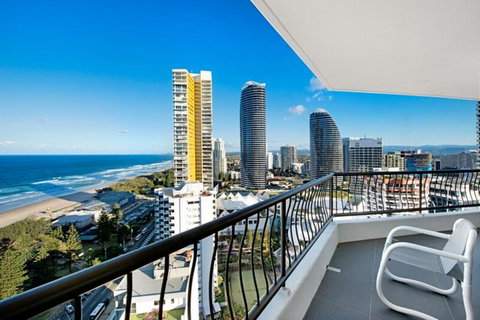 ULTIQA Beach Haven On Broadbeach - Kawana Tourism 8