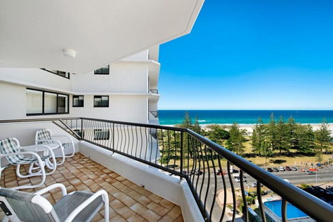 ULTIQA Beach Haven On Broadbeach - Kawana Tourism 34