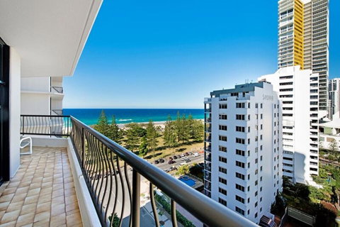 ULTIQA Beach Haven On Broadbeach - Kawana Tourism 33