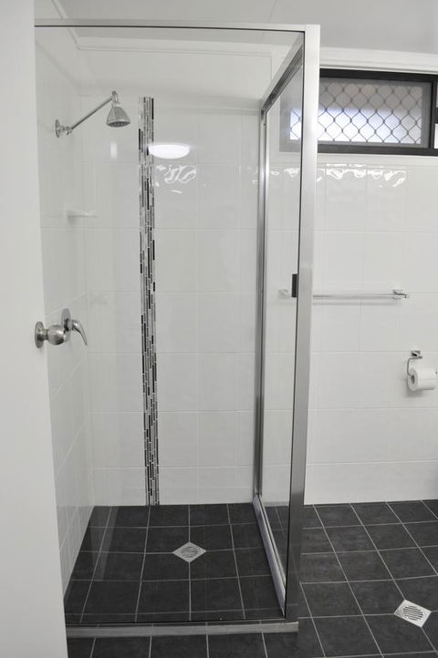 Alexandra Park Motor Inn - Kawana Tourism 27
