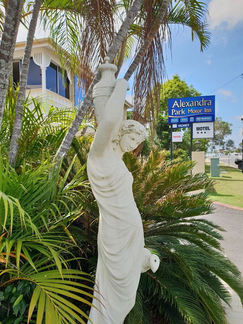 Alexandra Park Motor Inn - Kawana Tourism 0