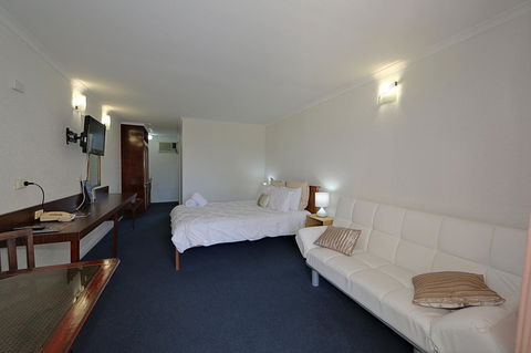 Alexandra Park Motor Inn - Kawana Tourism 20