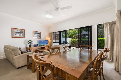 Mirra Chana - Kawana Tourism 4