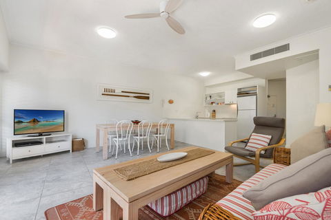Mirra Chana - Kawana Tourism 7