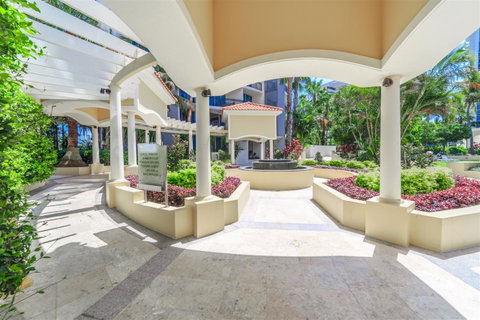 Towers Of Chevron - Private Apartment - Kawana Tourism 15
