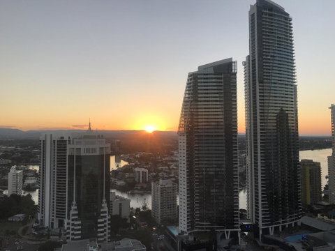 Novotel Surfers Paradise - Kawana Tourism 5