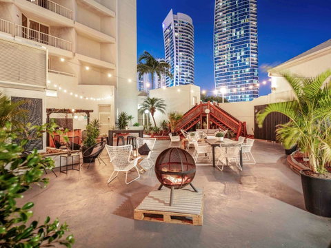 Novotel Surfers Paradise - Kawana Tourism 0