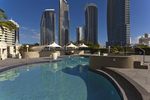 Novotel Surfers Paradise - Kawana Tourism 17