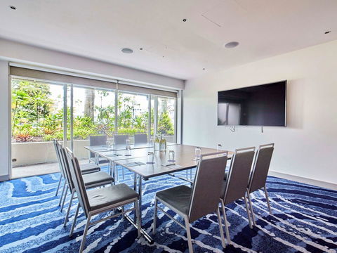 Novotel Cairns Oasis Resort - Kawana Tourism 44
