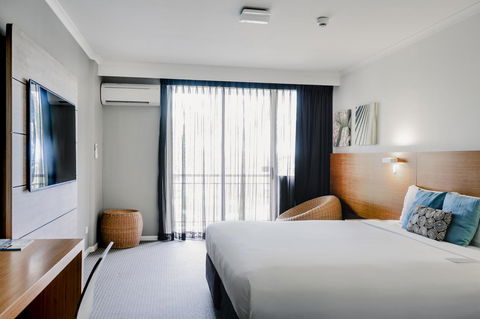 Novotel Cairns Oasis Resort - Kawana Tourism 27